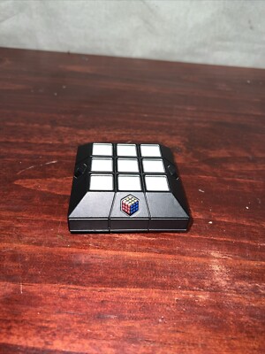 2010 Techno Source Rubiks Slide Electronic Handheld Game. Excellent Condition.