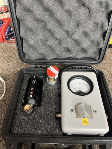 BIRD ELECTRIC CORP. THRULINE WATT METER 2080-002TA W/ Pelican 1200 Case WORKING!