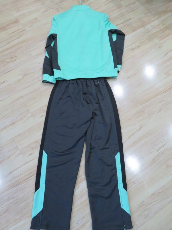 kd sweatsuit