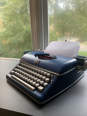 Royal Consumer Classic Retro Manual Typewriter Classic Blue