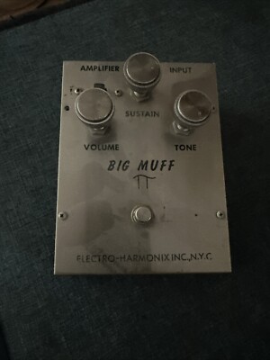 c. 1969/ 1970/ 1971 Electro-Harmonix Big Muff Pi V1 Triangle Standard