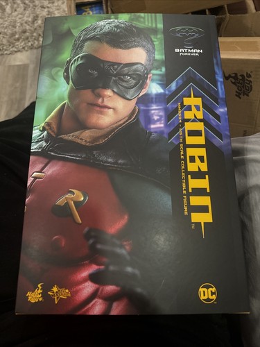Hot Toys 1/6 12 Hot Toys 1/6 12