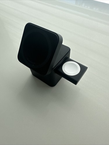 Anker MagGo 3-in-1 Cube Charging Station with Qi2 for iPhone Airpod Apple Watch