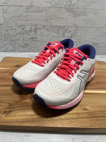ASICS Gel Kayano 25 Women's Sz 6 Running Shoes White / Pink