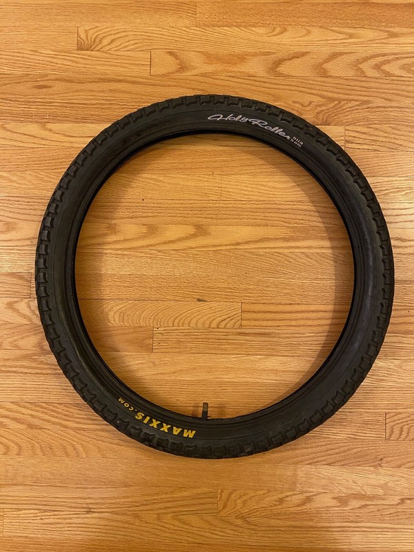 maxxis holy roller 20x2 20