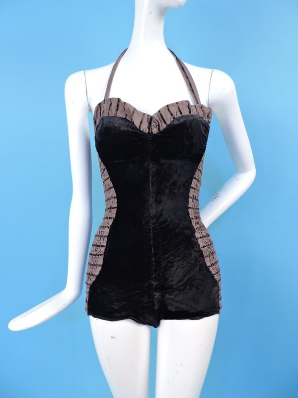 1940s swimsuit
