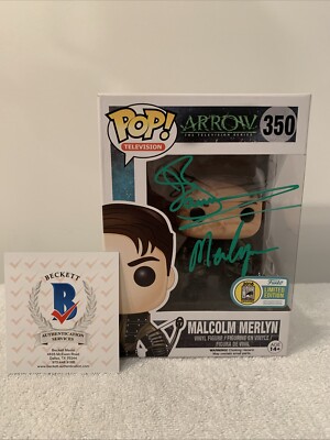 Funko POP! ARROW Malcolm Merlyn #350 SDCC 2016 Signed John Barrowman Beckett COA