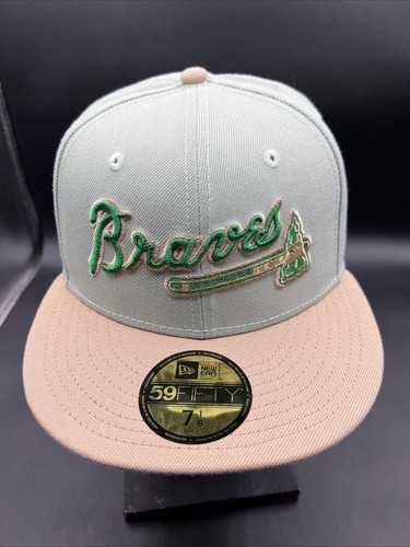 7-5/8 Olive Box Logo Mesh Back New Era® 7-5/8 Olive Box Logo Mesh Back New Era® Supreme Box Logo