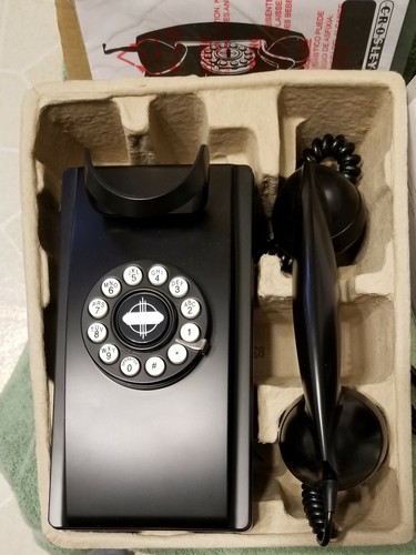 Crosley Wall Phone Push Button Technology Stylish Retro Vintage Look Tone Pulse