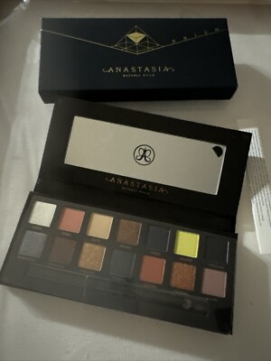 Anastasia Beverly Hills Prism Eyeshadow Palette With Brush -  NEW In Box!