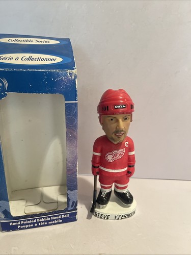 Steve Yzerman Detroit Red Wings Hockey Red Bobblehead Bobble