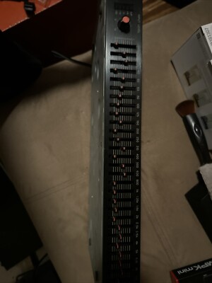 Yamaha Graphic Equalizer GQ1031 The Original