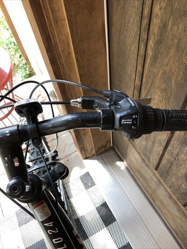 nishiki pueblo mountain bike