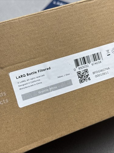 LARQ BOTTLE FILTERED 25oz ( ITEM HAVE A COMPANY LOGO )