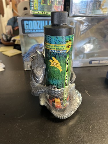 Godzilla Bubble Bath & Shower Sudz - Toho & Cosrich Group