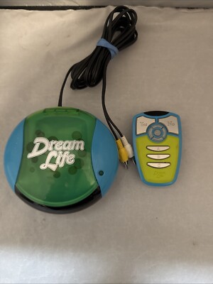 2005 DREAM LIFE Plug and Play TV Video Game with Remote Control Hasbro