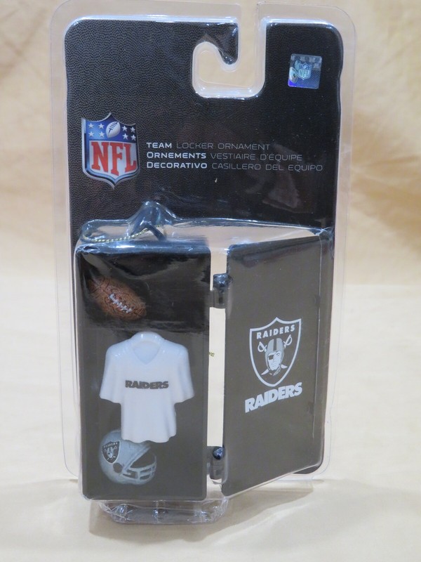 Details About New Oakland Raiders Football Nfl Team Locker Room Christmas Ornament