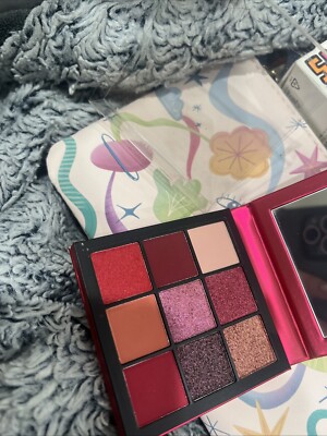 Huda Beauty Ruby Obsessions 9 Shades Eyeshadow Palette New In Sleeve 