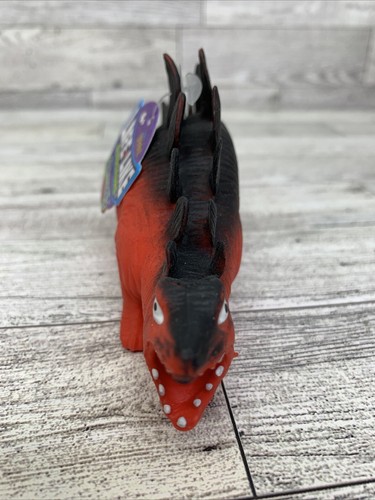 Ja-Ru Jaru Stegosaurus Life-Like Toy Squishy Stretchable Rubber Dinosaur Figure