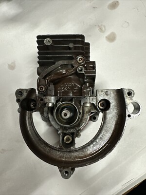 OEM Stihl FS94 FS94R HL94R KM94R Trimmer Engine Block Piston Crankcase   Box Z