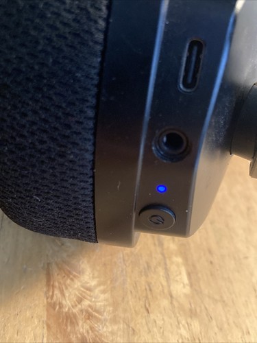 NUBWO Black Orange Wireless Gaming Headset with Microphone G06 - BT, Light Use