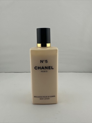 CHANEL №5 THE BODY LOTION N°5 The Body Lotion - 6.8 FL. OZ. | CHANEL