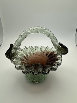 Hand blown Seeded Ruffled Basket With Leaves On Handles 4 1/4  Tall UV Reactive