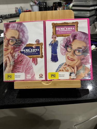 その他 Dame Edna Experience: The Complete Series One [DVD] 250px-DAME_EDNA_EXPERIENCE.jpg
