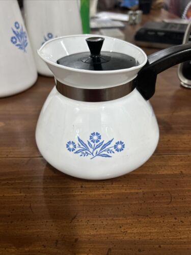 Vintage Corning Ware Harvest Pattern 6 Cup P-104 Coffee/Tea