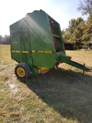 John Deere 535 Round Baler Very Clean 540 pto  CAN SHIP CHEAP