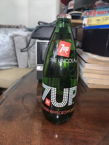 Vintage 1970s 7 Up 