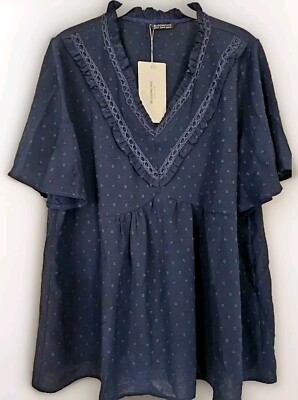 Bloom Chic Woman s Top 14-16 Blue Puff Dot Print. Embroidered Neck Line. Loc #1