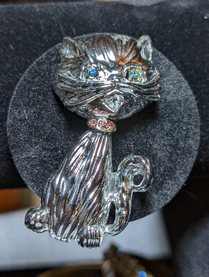 Kitty Cat Silver Tone Brooch Pin With Crystal Eyes & Collar