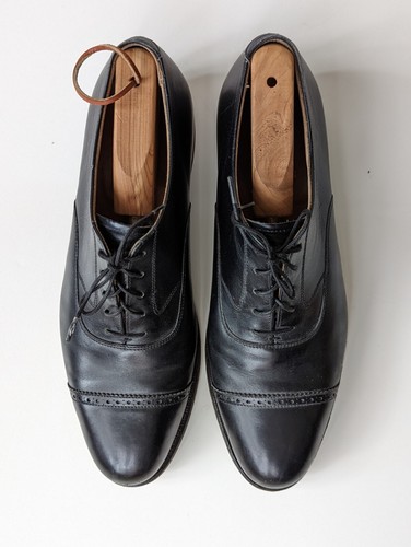Peal and Co. Made in England 4 Brooks Brothers Cap Toe Black