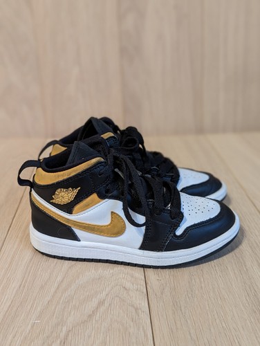 シューズ(男性用) AIR JORDAN 1 RETRO HIGH OG Pollen/Black JORDAN BRAND AIR JORDAN 1 RETRO HIGH OG POLLEN/WHITE-BLACK