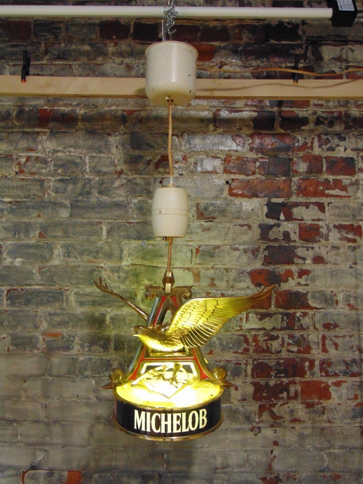 Rare and Vintage ~ 1985 Michelob Rotating Advertising Light ~ Working