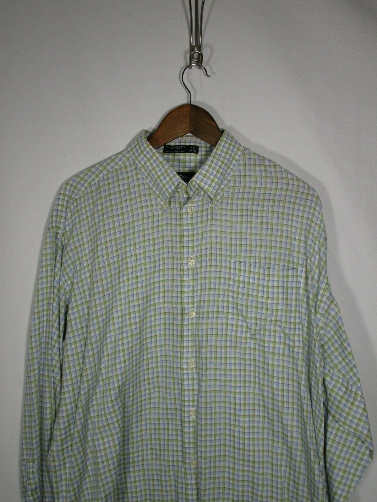 Nautica Men's Windowbox Plaid Long Sleeve Button Down Dress Shirt Size 17.5