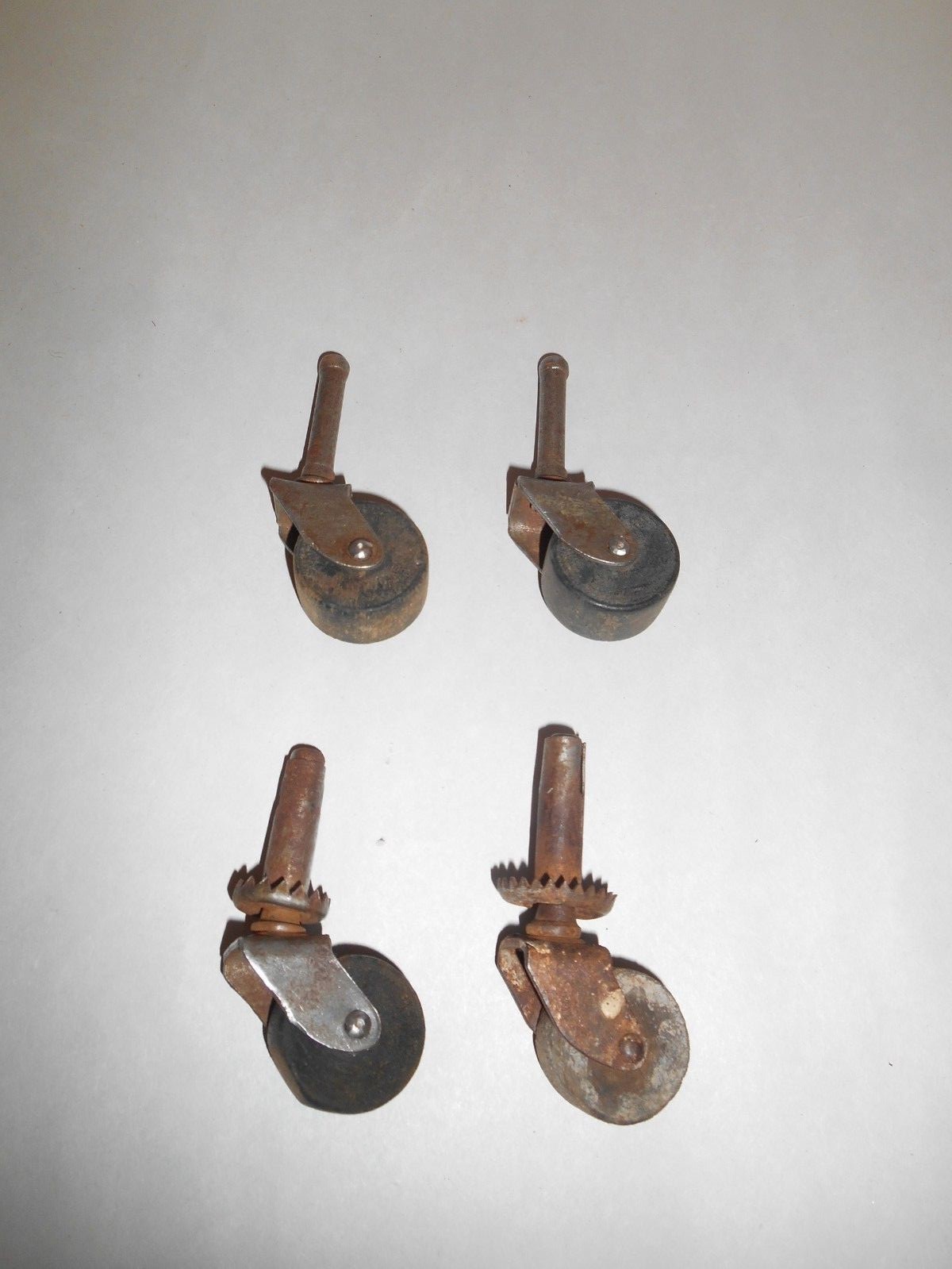 Lot of 4 Vintage Wood and Metal Furniture Casters 1-1/8 Inch Diameter
