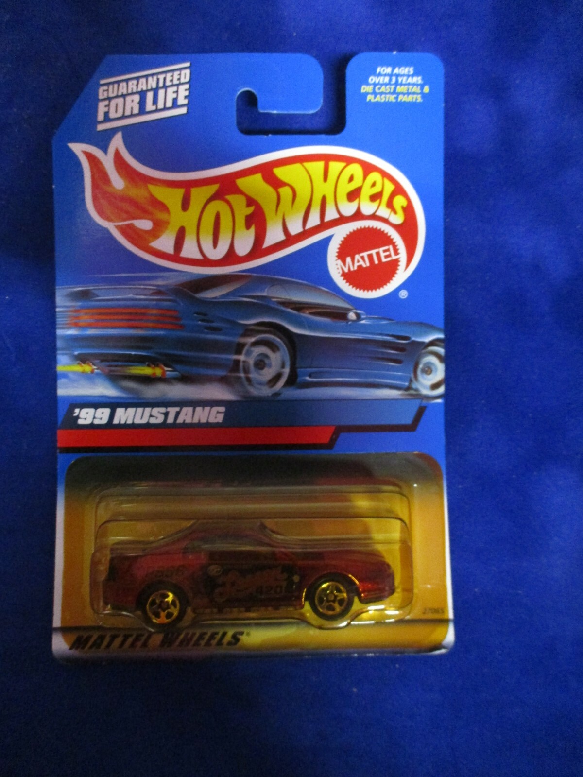 2000 100% hotwheels ファニーカー Amazon.com: Hot Wheels Toyota 2000 GT, Yellow 4/5 : Toys & Games