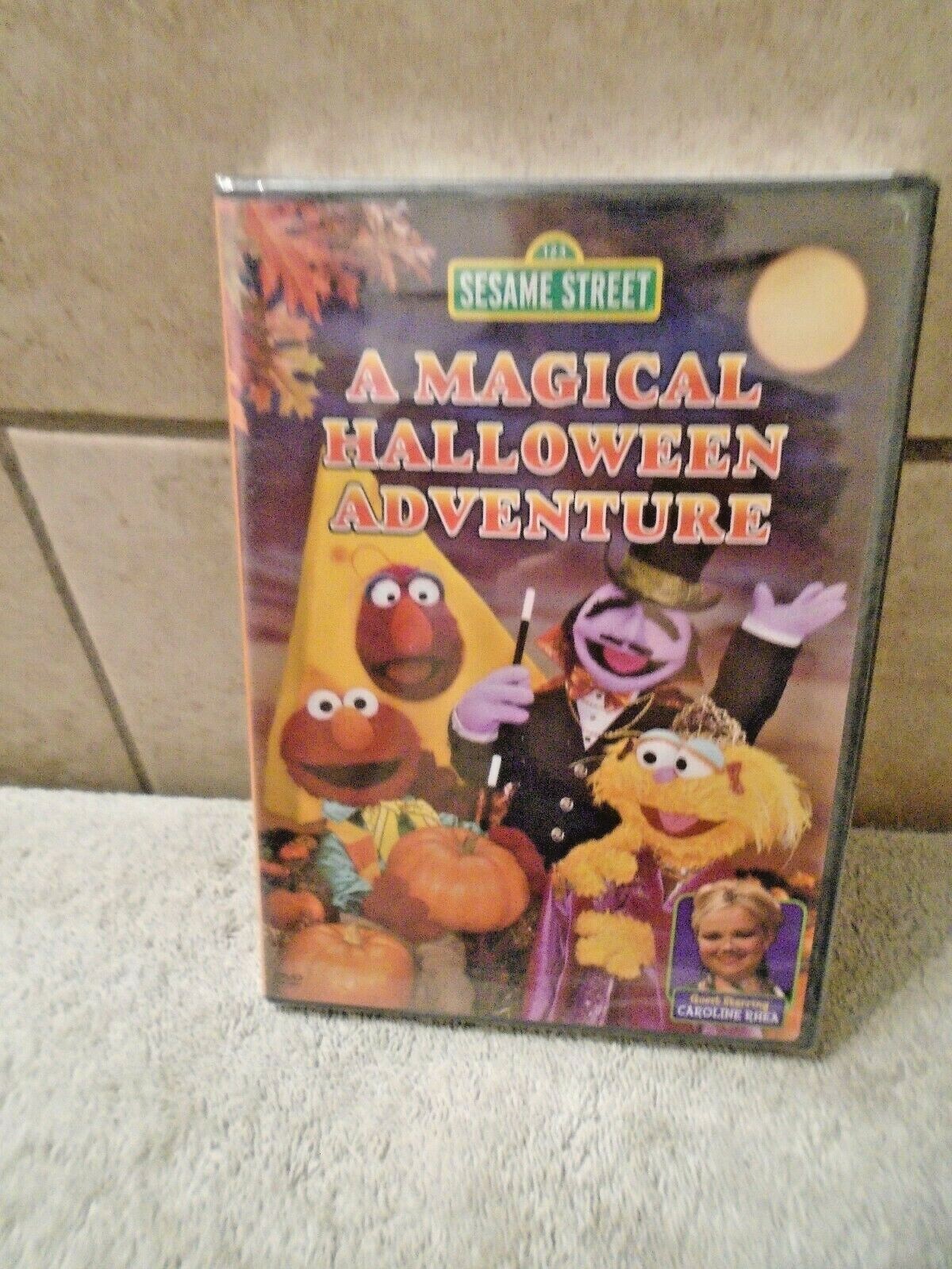 その他 Magical Halloween Adventure [DVD] Amazon.com: Sesame Street - A Magical Halloween Adventure by