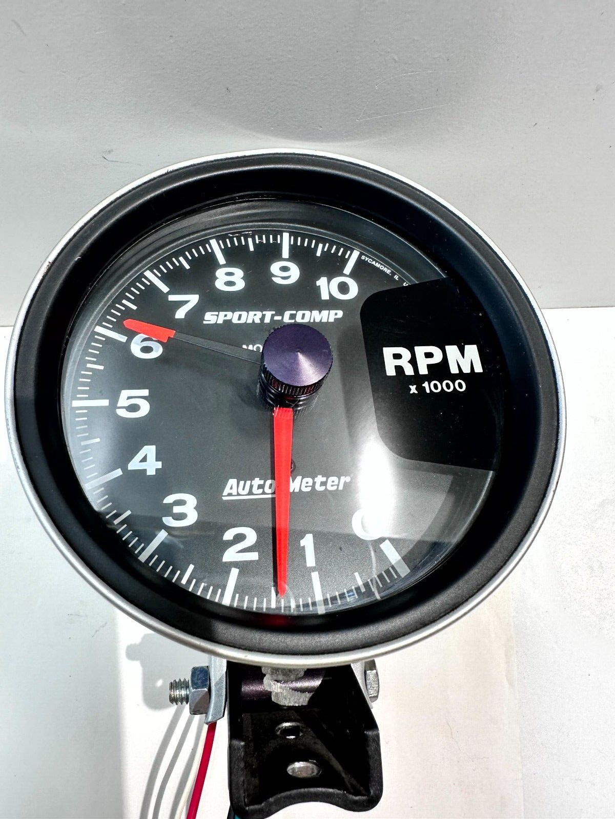 Monster Tach 3900 Gauge 10,000 Rpm See Video