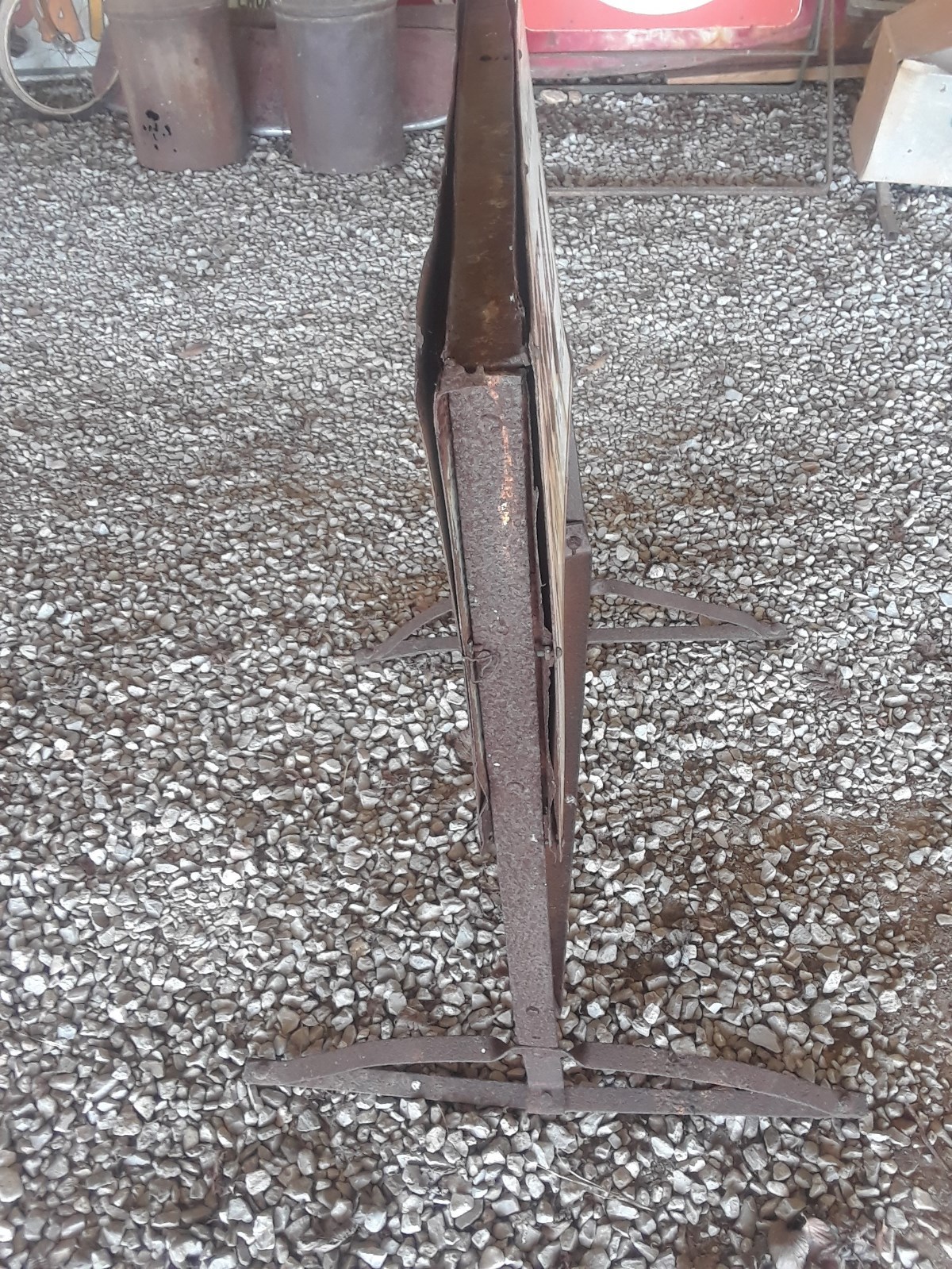 Autheroized Dealer / Lubseal Lubrite Products--Porcelain.Island Sign