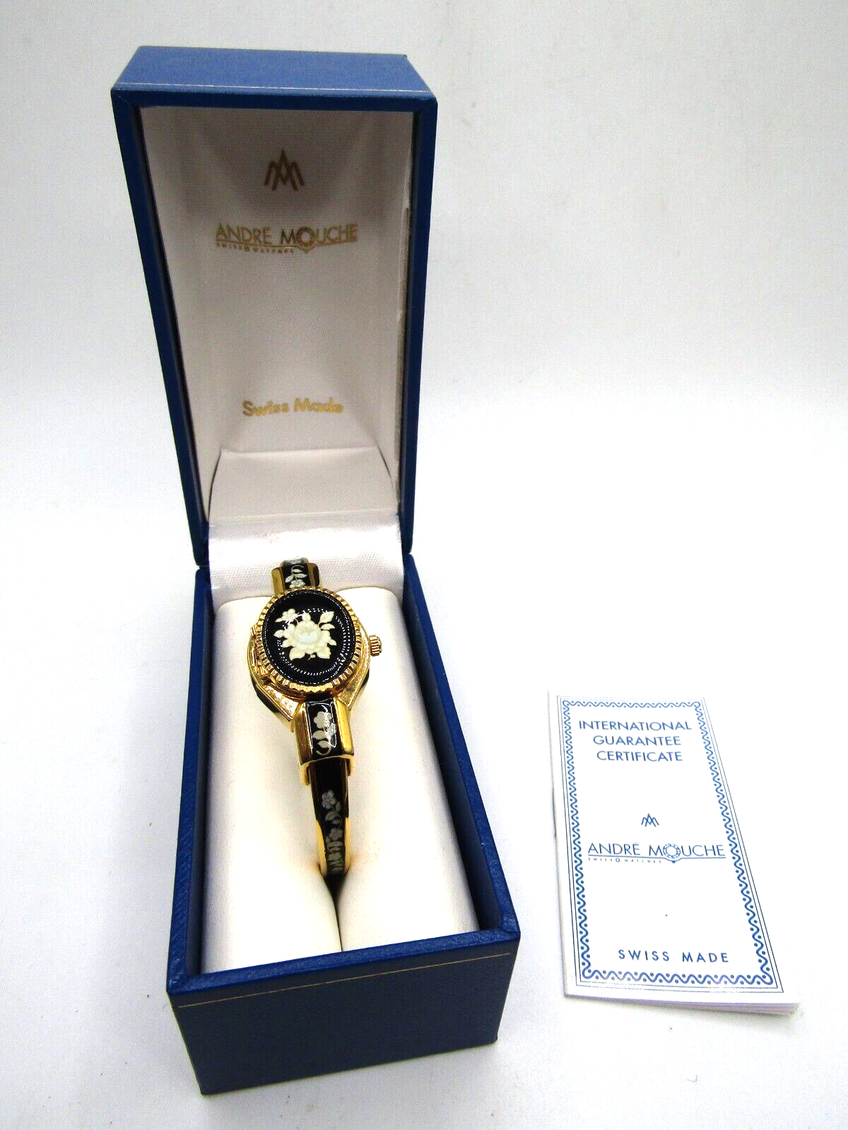 Vintage Beautiful New Andre Mouche Swiss Made Cuff Band Peek A Boo