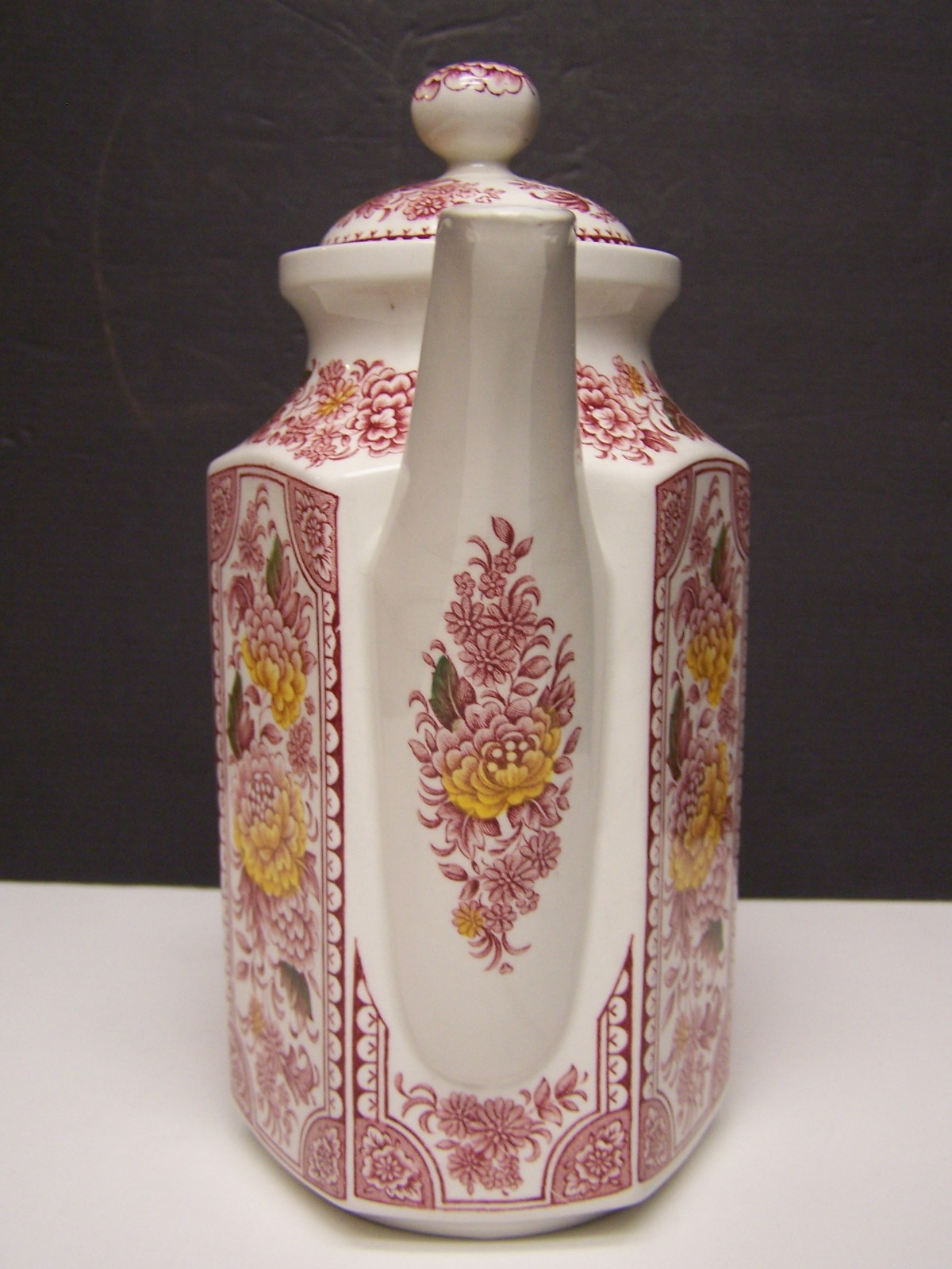 Ridgway Ironstone CANTERBURY COFFEE POT Staffordshire ENGLAND 9.5