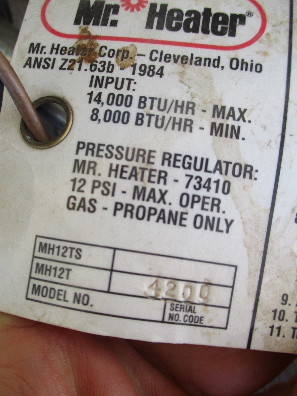 Mr Heater 8,000-14,000 BTU Radiant Propane Tanktop Heater Model MH12T