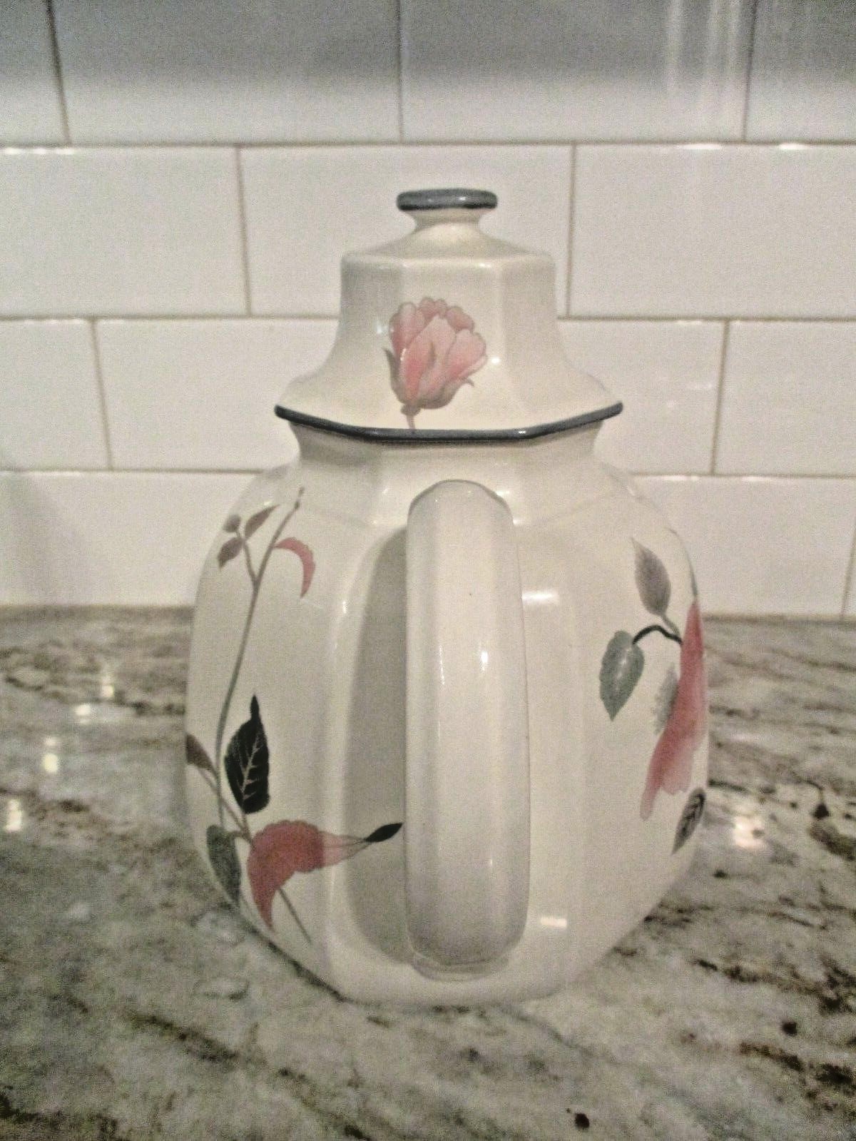 Mikasa Continental SILK FLOWERS Tall Tea or Coffee Pot F3003