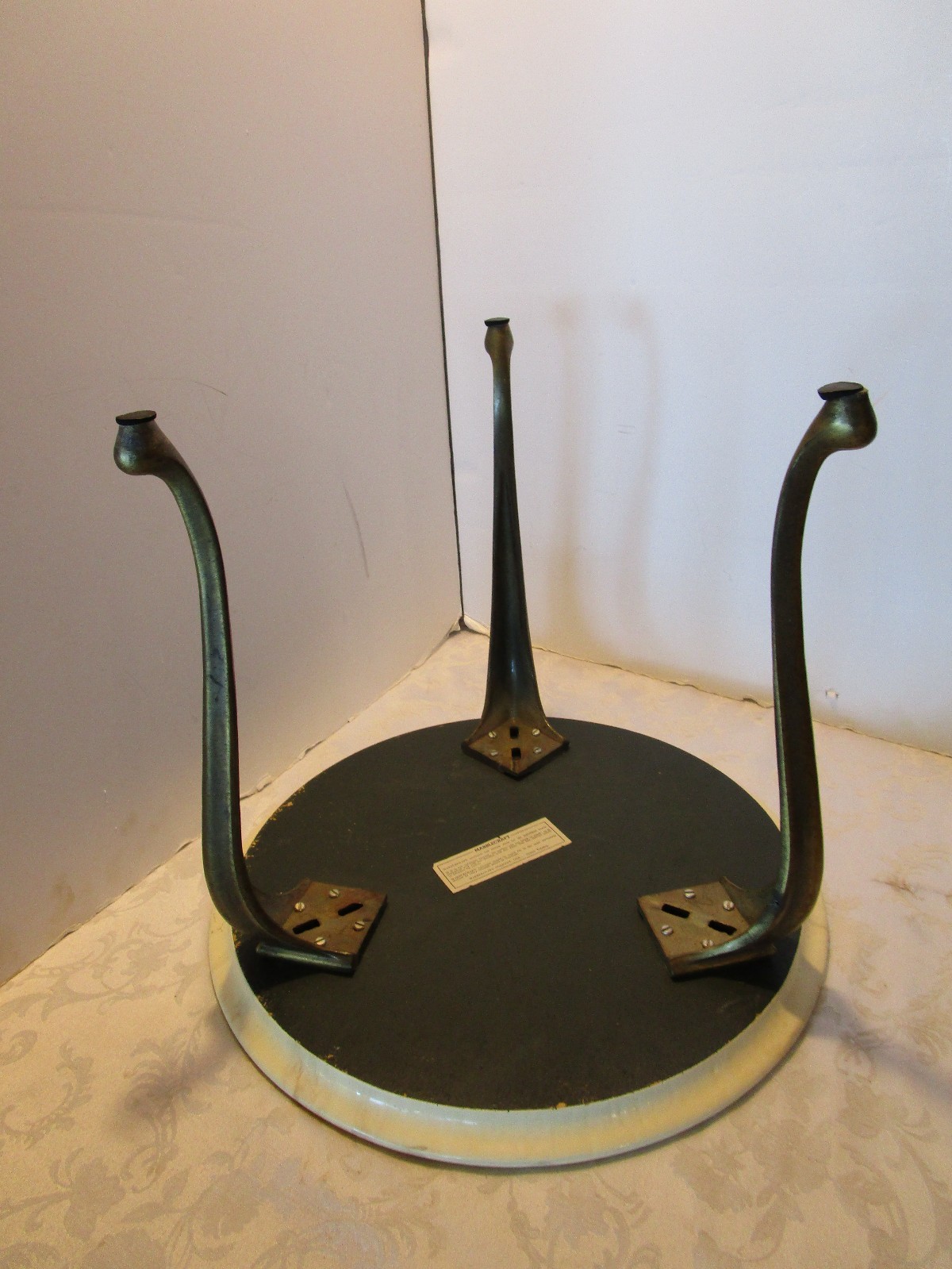 Hollywood Regency Faux marble top table by Marblecraft 1960’s Queen Ann legs 18