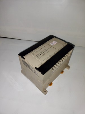 Omron CPM2A-20CDR-A CPM2A20CDRA Programmable Logic Controller 100-240VAC