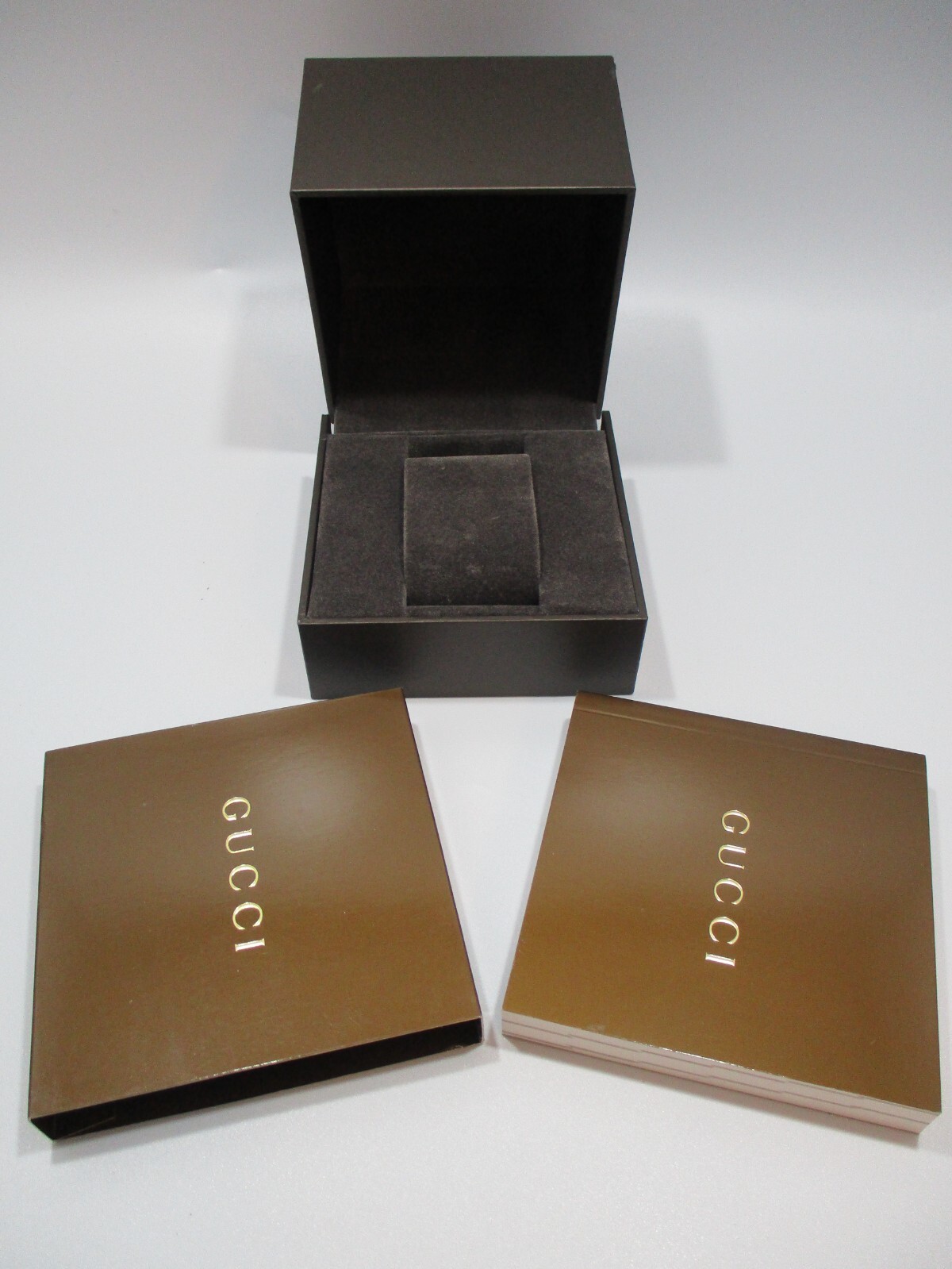 GUCCI時計（販売証明書等あり）即日発送