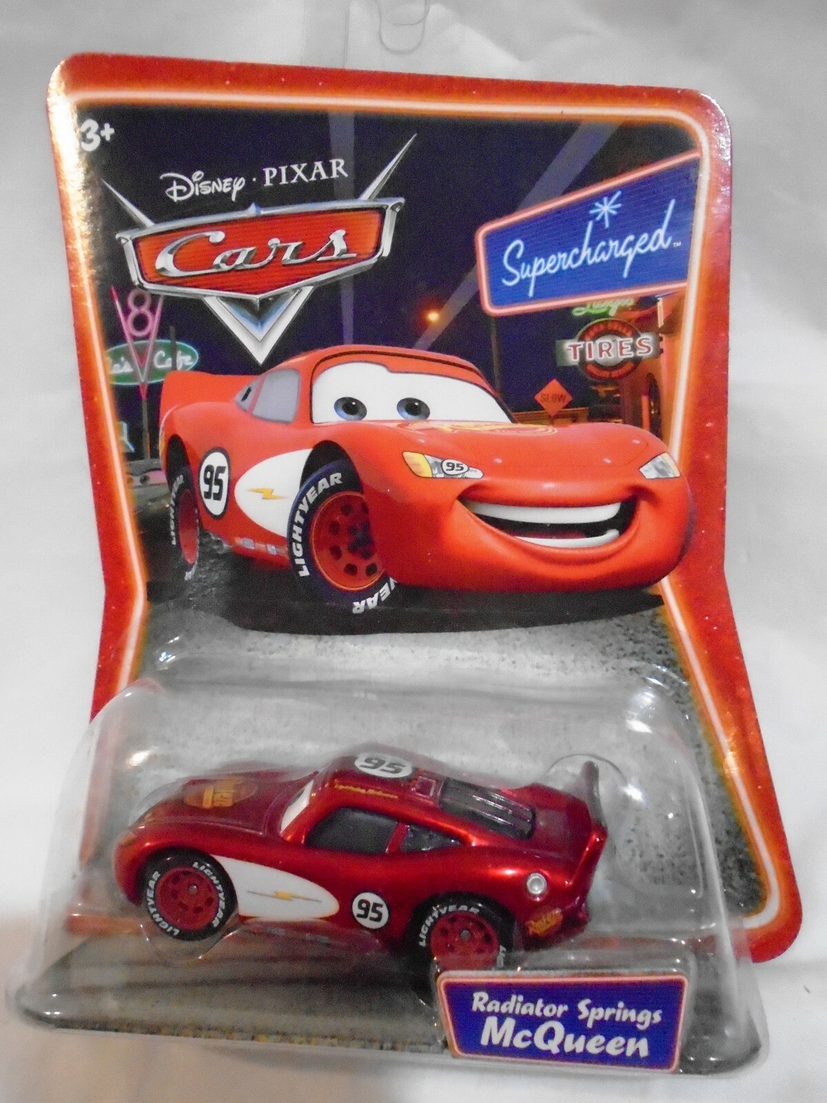 ミニカー Exclusive 95 Lightning McQueen DISNEY PIXAR Cars Diecast Red #95 Lightning McQueen Mattel